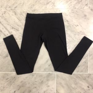 Victoria’s Secret Black Yoga Pants Leggings Size S